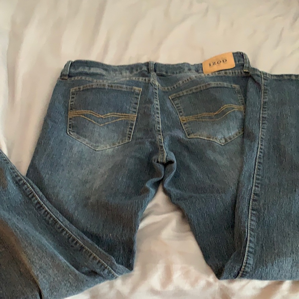 Men’s Izod comfort stretch slim straight fit jeans